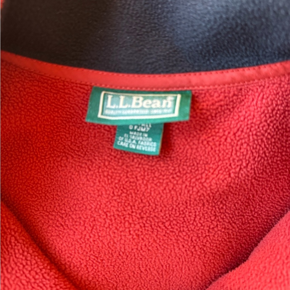 L.L. Bean Full Zip Fleece Vest - Picture 3 of 7